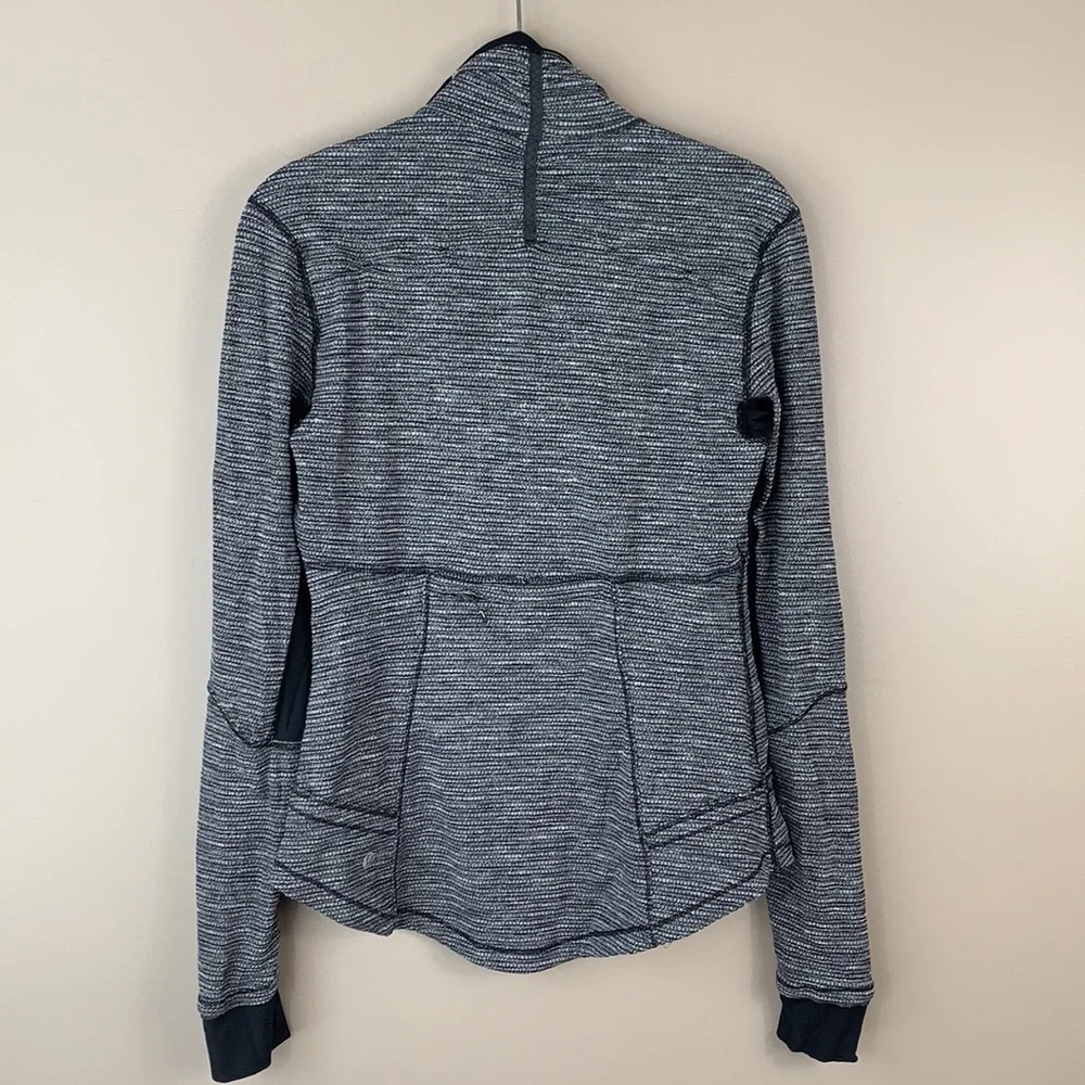 Lululemon heathered black gray long sleeve 1/4 zip top sz 8